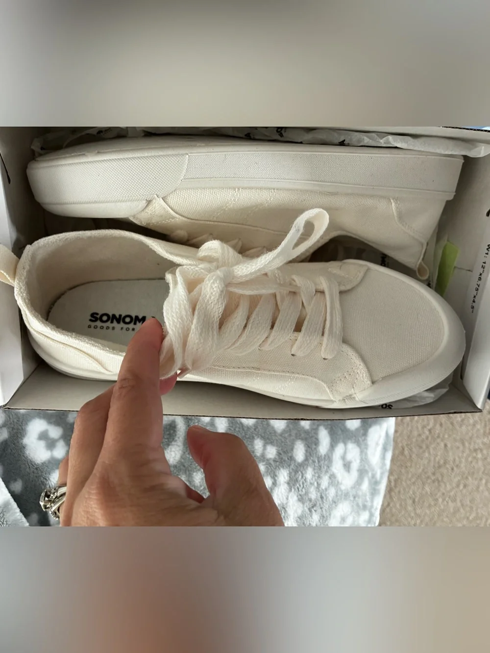 Sonoma Off-White Canvas Lace-Up Sneakers - Picture 1 of 4